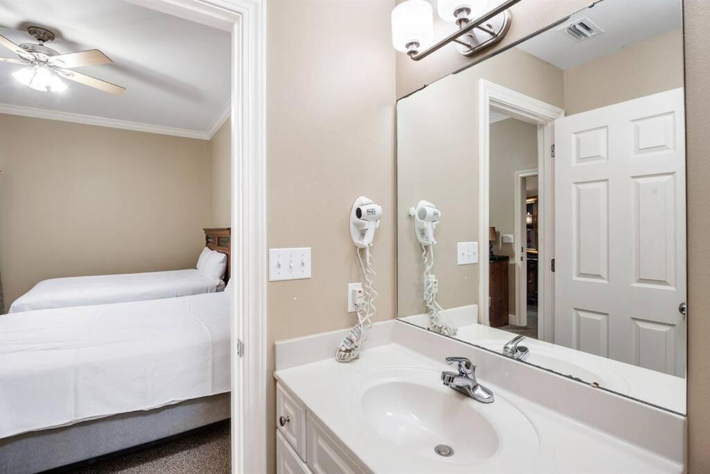 Phoenix West - 2207 - High-End Luxury Beachfront Orange Beach Bagian luar foto