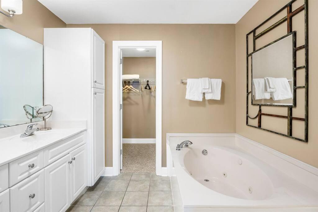 Phoenix West - 2207 - High-End Luxury Beachfront Orange Beach Bagian luar foto